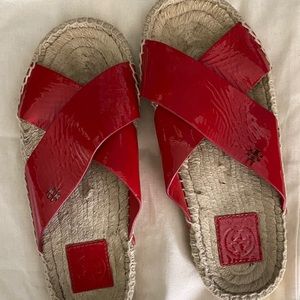 Tory Burch Bima red patent leather sandals size 9